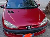 Usata Peugeot 206 68 CV (50 kW) 2004 Rosso Utilitaria