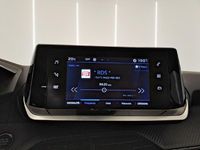 Usata Peugeot 208 Allure 75 CV (55 kW) 2022 Rosso Utilitaria