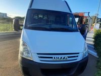 usata Iveco Daily Furgone 35S12VP 2.3Hpi PC-TM Midivan L del 2007 usata a Trepuzzi