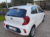 Usata Kia Picanto X-Line 67 CV (49 kW) 2019 Utilitaria