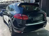 Usata Porsche Cayenne 240 CV (176 kW) 2011 SUV