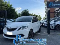 Usata Lancia Ypsilon Gold 69 CV (50 kW) 2023 Bianco Utilitaria
