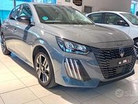 Usata Peugeot 208 Allure 100 CV (73 kW) 2024 Grigio Utilitaria