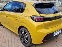 Usata Peugeot 208 Allure 101 CV (74 kW) 2021 Giallo Utilitaria