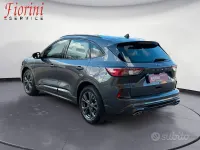 Usata Ford Kuga ST-Line 120 CV (88 kW) 2023 Grigio SUV