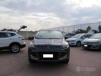 Usata Ford Kuga Titanium 140 CV (102 kW) 2014 Grigio SUV