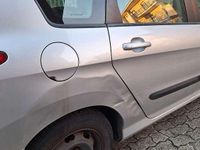 Usata Peugeot 308 SW Premium 90 CV (66 kW) 2013 Station wagon