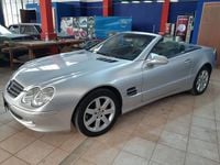 Usata Mercedes SL350 245 CV (180 kW) 2003 Argento Cabrio