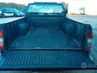 Usata Nissan Navara 133 CV (97 kW) 2002 Nero Pick-up