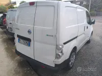Usata Nissan e-NV200 80 kW (109 CV) 2016 Bianco Monovolume