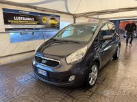 Usata Kia Venga 90 CV (66 kW) 2013 Grigio Utilitaria