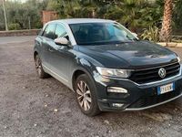 Usata VW T-Roc Style 116 CV (85 kW) 2019 Grigio SUV