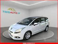 Usata Peugeot 5008 Business-Line 112 CV (82 kW) 2011 Bianco Monovolume