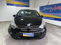 Usata Kia Rio Active 75 CV (55 kW) 2013 Nero Berlina
