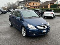 Usata Mercedes B180 Executive 116 CV (85 kW) 2011 Blu/azzurro Monovolume