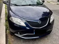 Usata Lancia Ypsilon 69 CV (50 kW) 2016 Blu Utilitaria