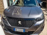 Usata Peugeot 2008 Allure 131 CV (96 kW) 2020 Grigio SUV