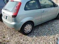 Usata Ford Fiesta 68 CV (50 kW) 2004 Utilitaria