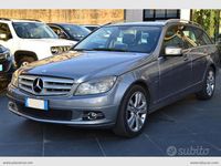 Usata Mercedes C220 Avantgarde 170 CV (125 kW) 2009 Grigio Station wagon