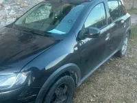 Usata Dacia Sandero Stepway 90 CV (66 kW) 2013 Nero Berlina