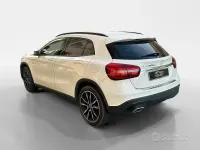 Usata Mercedes GLA200 Premium 136 CV (100 kW) 2018 Bianco SUV