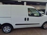 Usata Fiat Doblò 95 CV (69 kW) 2019 Bianco Monovolume