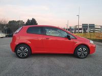 Usata Fiat Punto Street 75 CV (55 kW) 2013 Rosso Utilitaria