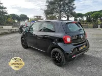 Usata Smart ForFour Passion 90 CV (66 kW) 2019 Nero Utilitaria