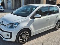 Usata VW up! Move 68 CV (50 kW) 2019 Bianco Utilitaria