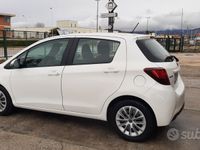 usata Toyota Yaris 1000 benzina ok neo patentati