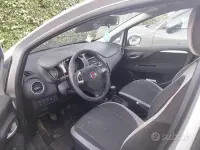 Occasion Fiat Punto 77 ch (56 kW) 2013 Gris Citadine