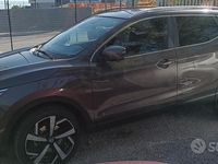 Usata Nissan Qashqai Tekna 131 CV (96 kW) 2018 Grigio SUV