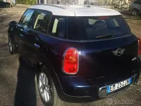 Usata Mini Countryman 111 CV (81 kW) 2012 Bluazzurro SUV
