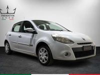 Usata Renault Clio II Dynamique 75 CV (55 kW) 2011 Argento Berlina