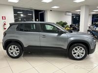 Nuova Jeep Avenger Altitude 101 CV (74 kW) 2025 Grigio SUV