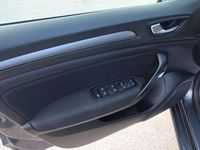 Usata Renault Mégane IV Business 116 CV (85 kW) 2022 Grigio titanio met. Station wagon