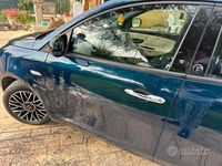 Usata Lancia Ypsilon Gold 69 CV (50 kW) 2015 Utilitaria