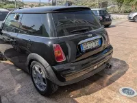 Usata Mini Cooper 116 CV (85 kW) 2003 Nero Utilitaria