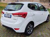Usata Hyundai ix20 Comfort 90 CV (66 kW) 2016 Bianco Utilitaria