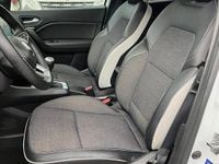 Usata Renault Captur Intens 100 CV (73 kW) 2022 Bianco SUV