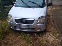 Usata Suzuki Wagon R+ 76 CV (55 kW) 2002 Grigio Monovolume