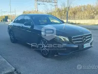 Usata Mercedes E220 Exclusive 194 CV (142 kW) 2016 Nero Berlina
