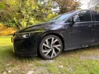 Occasion VW Golf VIII R-line 150 PK (110 kW) 2021 Zwart Sedan