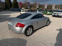 Usata Audi TT 179 CV (131 kW) 2001 Grigio Coupé