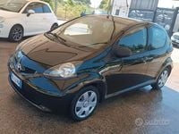 Usata Toyota Aygo 68 CV (50 kW) 2008 Nero Utilitaria