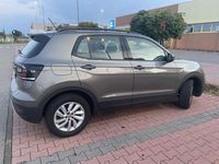 Usata VW T-Cross 95 CV (69 kW) 2019 Grigio SUV