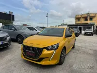 Usata Peugeot 208 Active 75 CV (55 kW) 2023 Oro Utilitaria