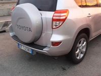 Usata Toyota RAV4 150 CV (110 kW) 2010 Grigio SUV