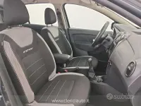 Gebraucht Dacia Sandero Stepway 101 PS (74 kW) 2020 Grau Limousine