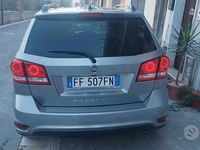 Usata Fiat Freemont Lounge 170 CV (125 kW) 2016 Grigio SUV